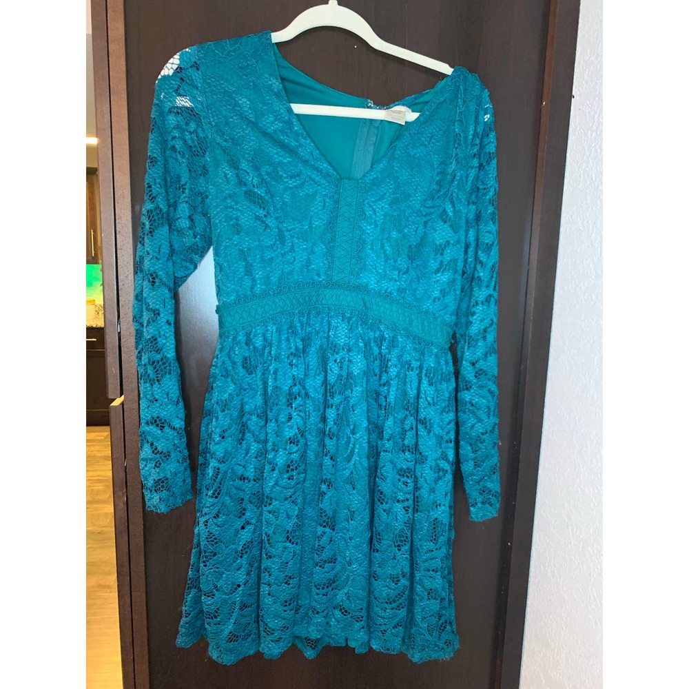 Altered State Women's Lace Midi Dress-M